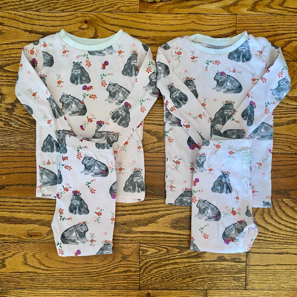 2/$25 Burt’s Bees Floral Hippo Pajamas - Size 3T